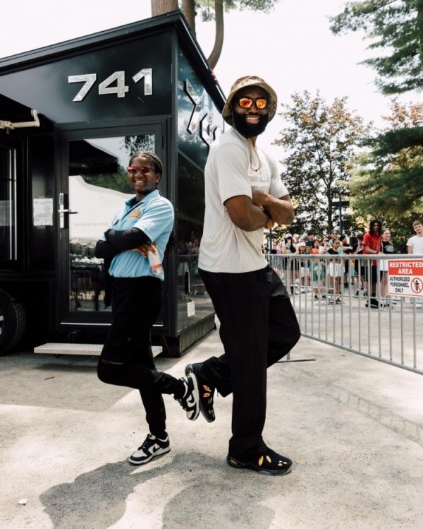 Jaylen Brown held a sneaker fl
