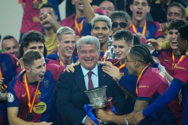 Barcelona senior executives ta