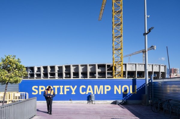 World Sports: Camp Nou refurbi